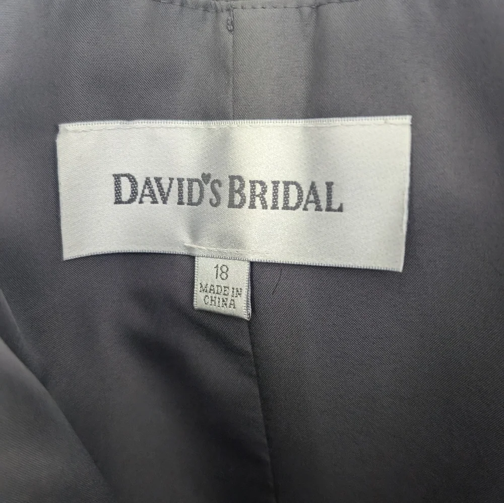 David's Bridal Women 18 Pewter gray formal sleeveless dress - Picture 4 of 5